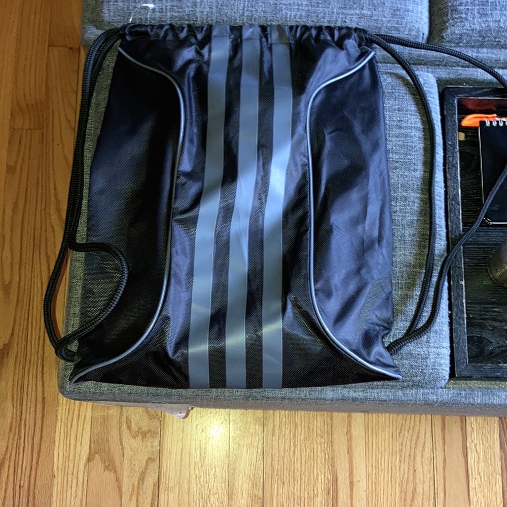 Adidas bag - Picture 2 of 5